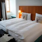 Hotel Pilatus-Kulm